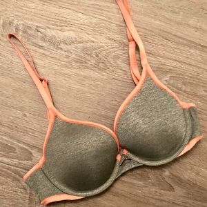 Victoria’s Secret Perfect Shape 32B bra